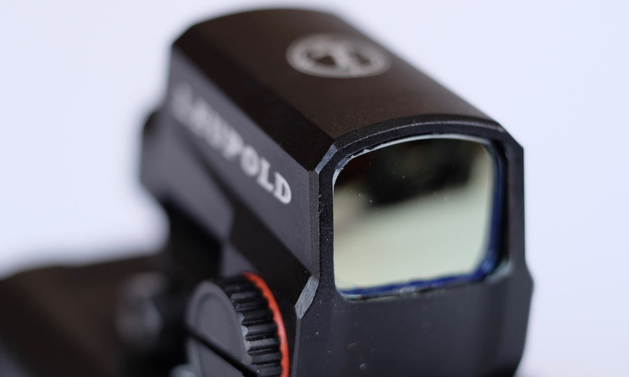 Red Dot Sight, Optronics for Pistols & Rifles.